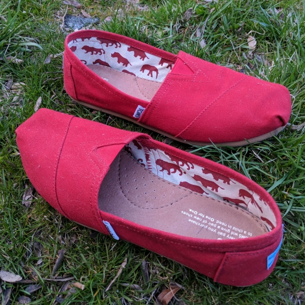 Red Toms Classics